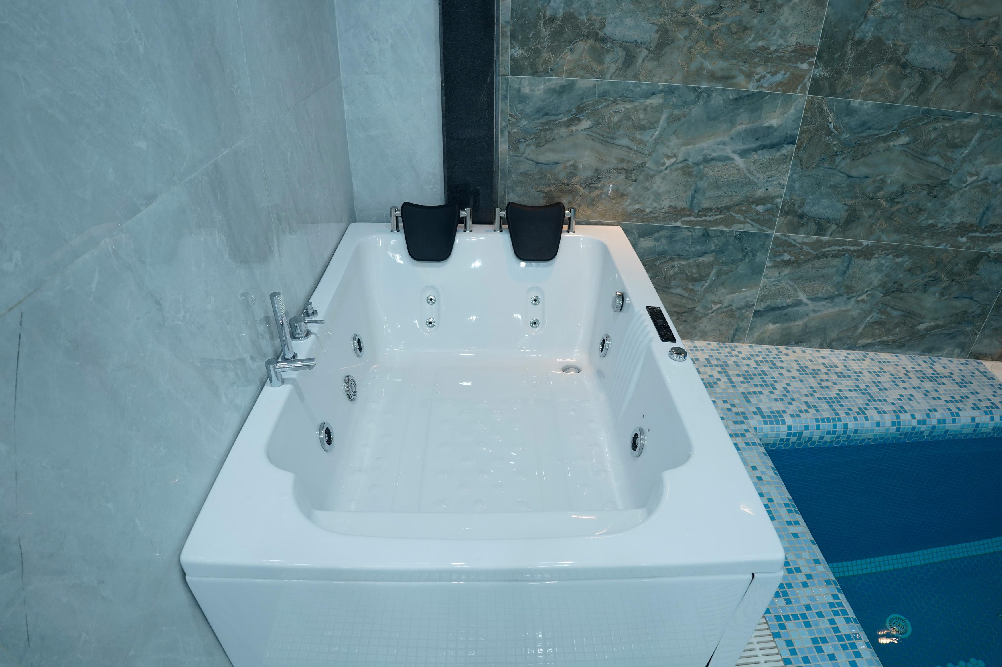 اجاره ویلا استخر جکوزی جنگلی تله کابین رامسر