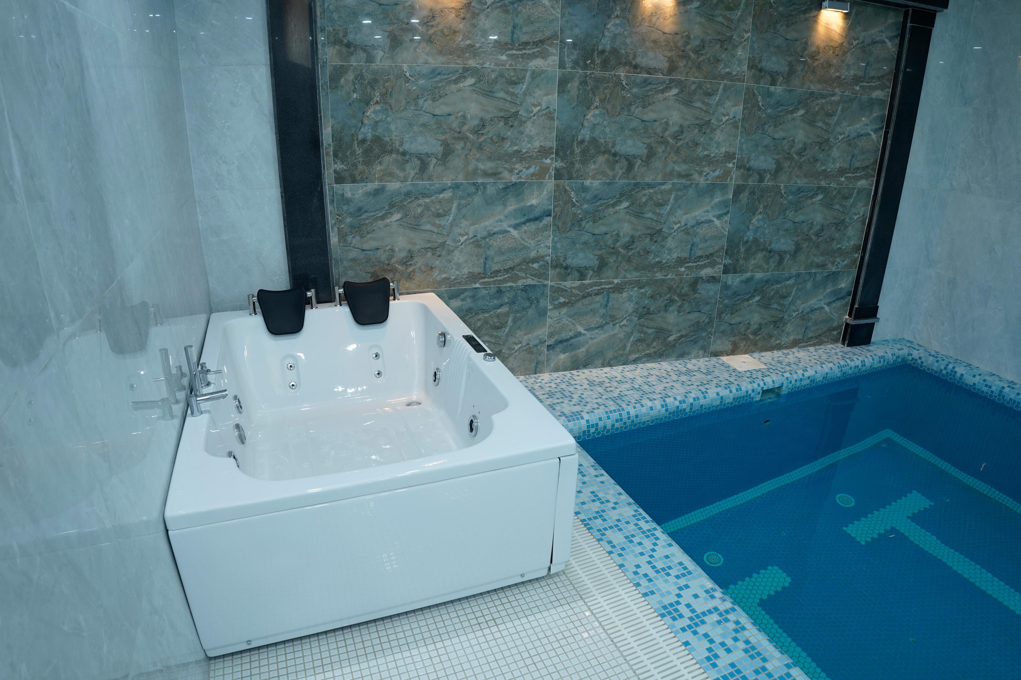 اجاره ویلا استخر جکوزی جنگلی تله کابین رامسر