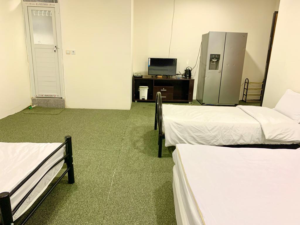 اتاق 109 پنج تخته اقامتگاه آفتاب