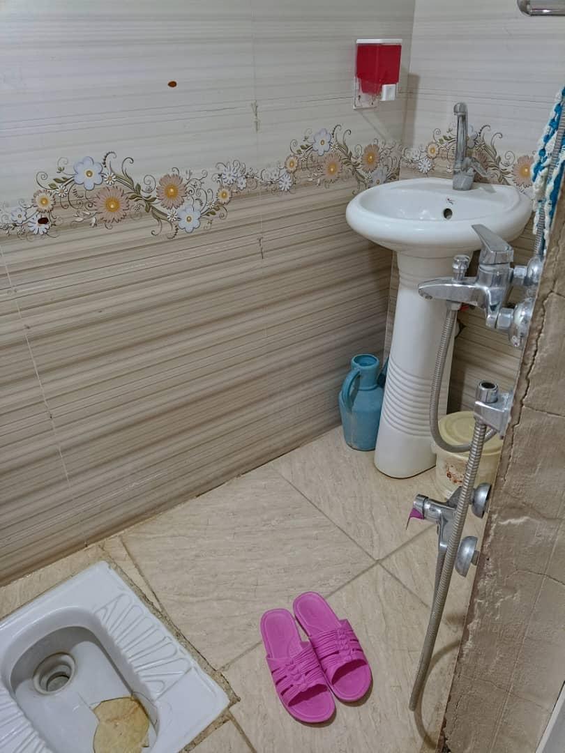 بومگردی آرامش شهر برزک کاشان - آفتابگردان