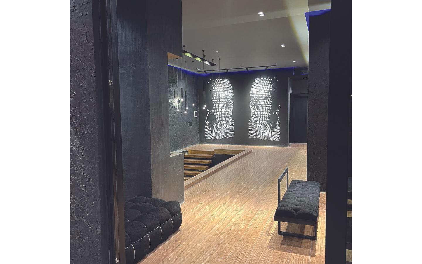 عمارت گارنت پنج خواب لوکس با استخر تابستانه