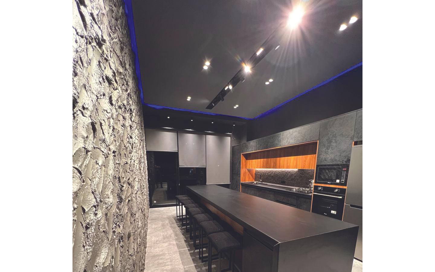 عمارت گارنت پنج خواب لوکس با استخر تابستانه