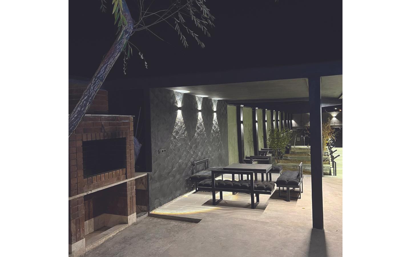 عمارت گارنت پنج خواب لوکس با استخر تابستانه