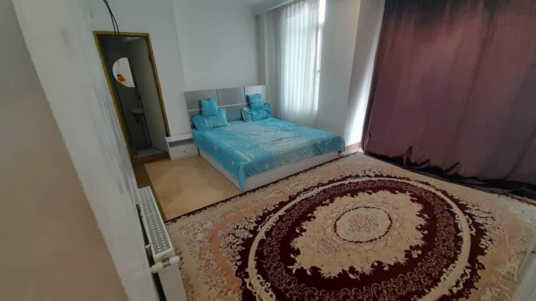 عمارت سه خوابه لوکس با استخر سرپوشیده کردان