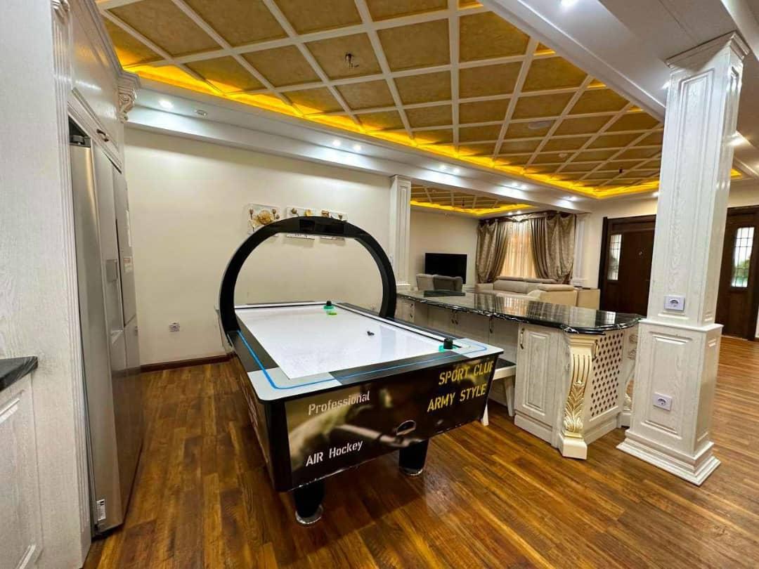 اجاره ویلا 6 خوابه مستر با استخر در کردان