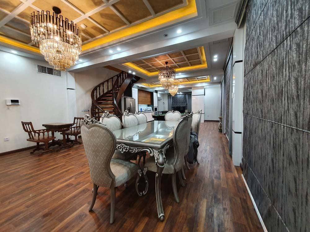 اجاره ویلا 6 خوابه مستر با استخر در کردان