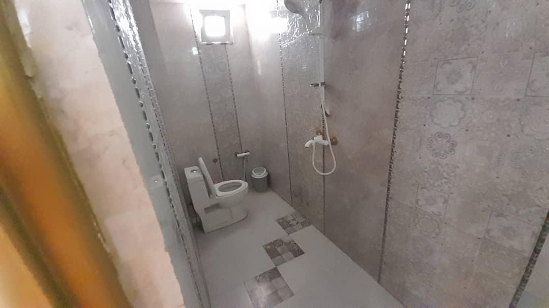 عمارت سه خوابه لوکس با استخر سرپوشیده کردان