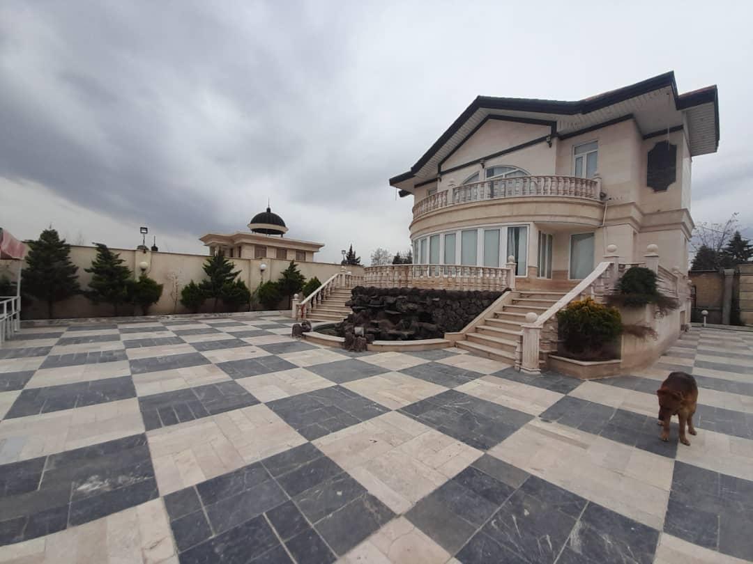 عمارت سه خوابه لوکس با استخر سرپوشیده کردان