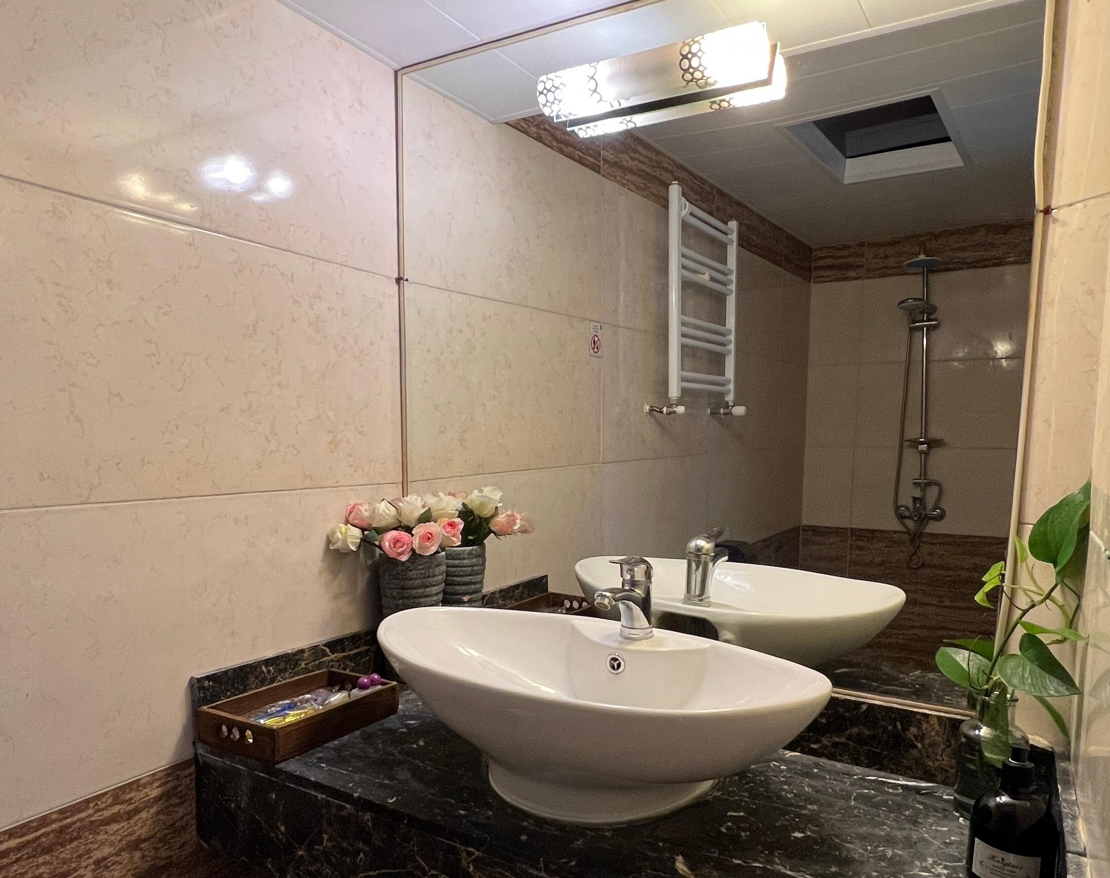 ویلا دوخوابه تراس دار دلمون رامسر