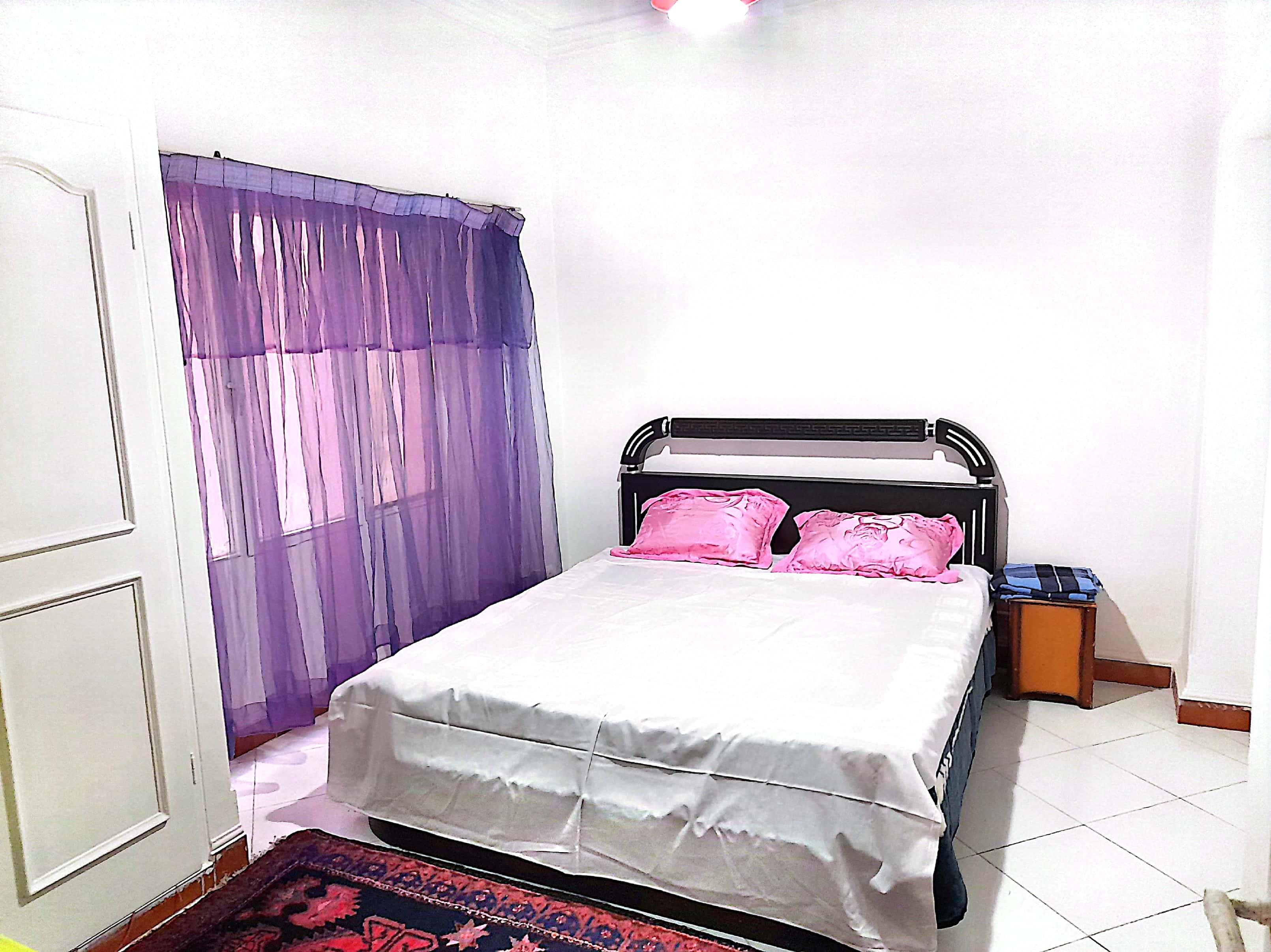 آپارتمان دو خواب نزدیک بازار جمهوری