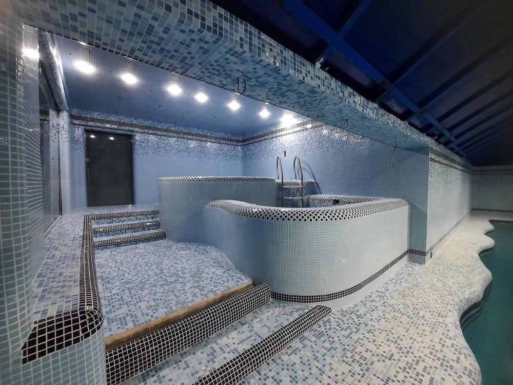 ویلا استخر و جکوزی دار اطراف شیراز