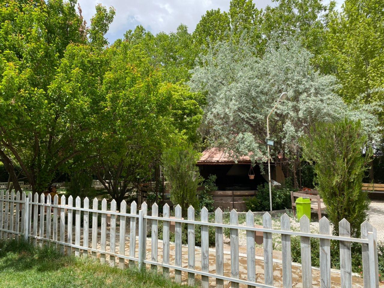 ویلا استخر و جکوزی دار اطراف شیراز