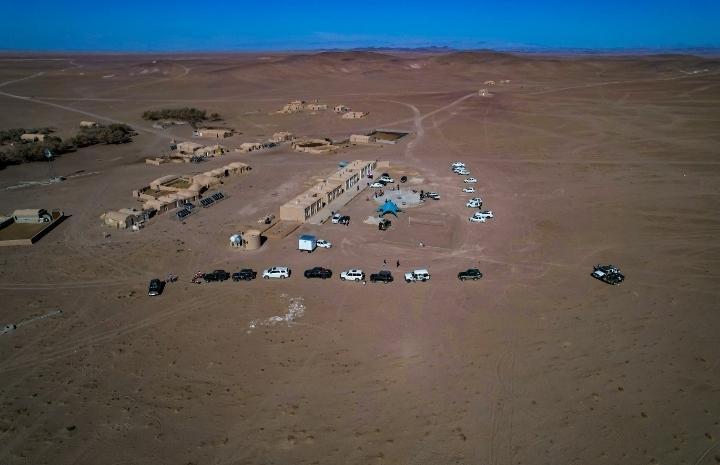 اقامتگاه بومگردی کویر راویج سه قلعه