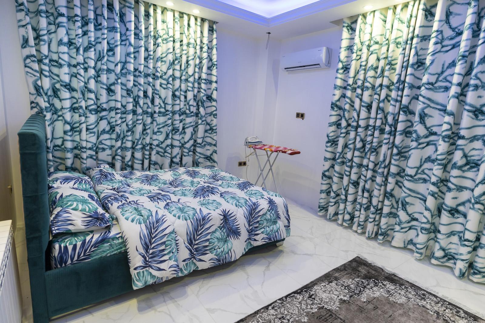 عمارت جنگلی پارادایس با استخر آبگرم