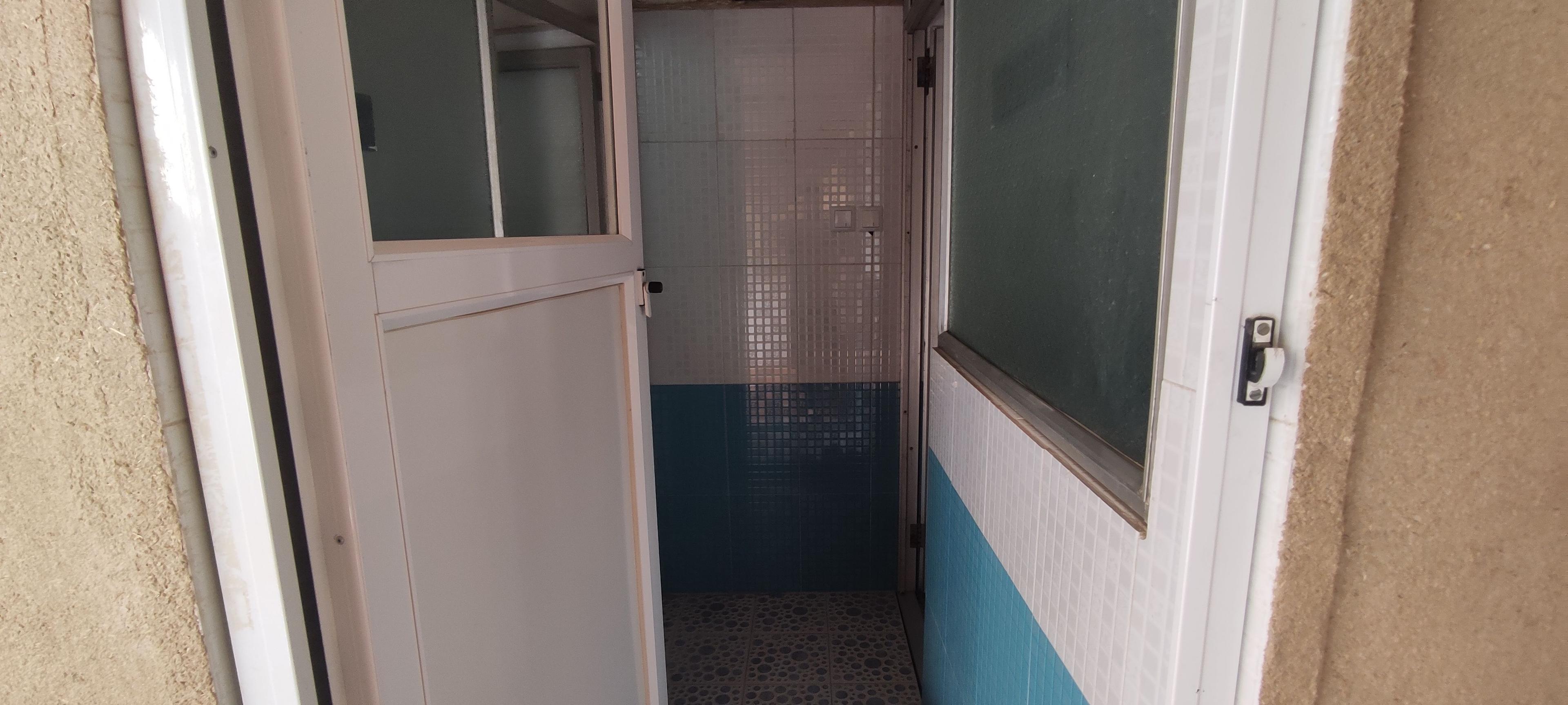 اتاق 4 نفره اقامتگاه بومگردی آب و آتش