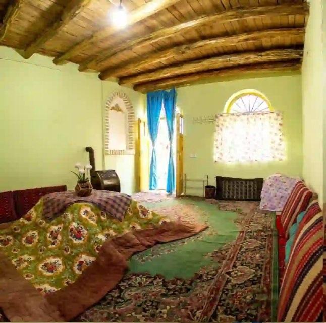 اجاره بوم گردی شادمهر در نیشابور