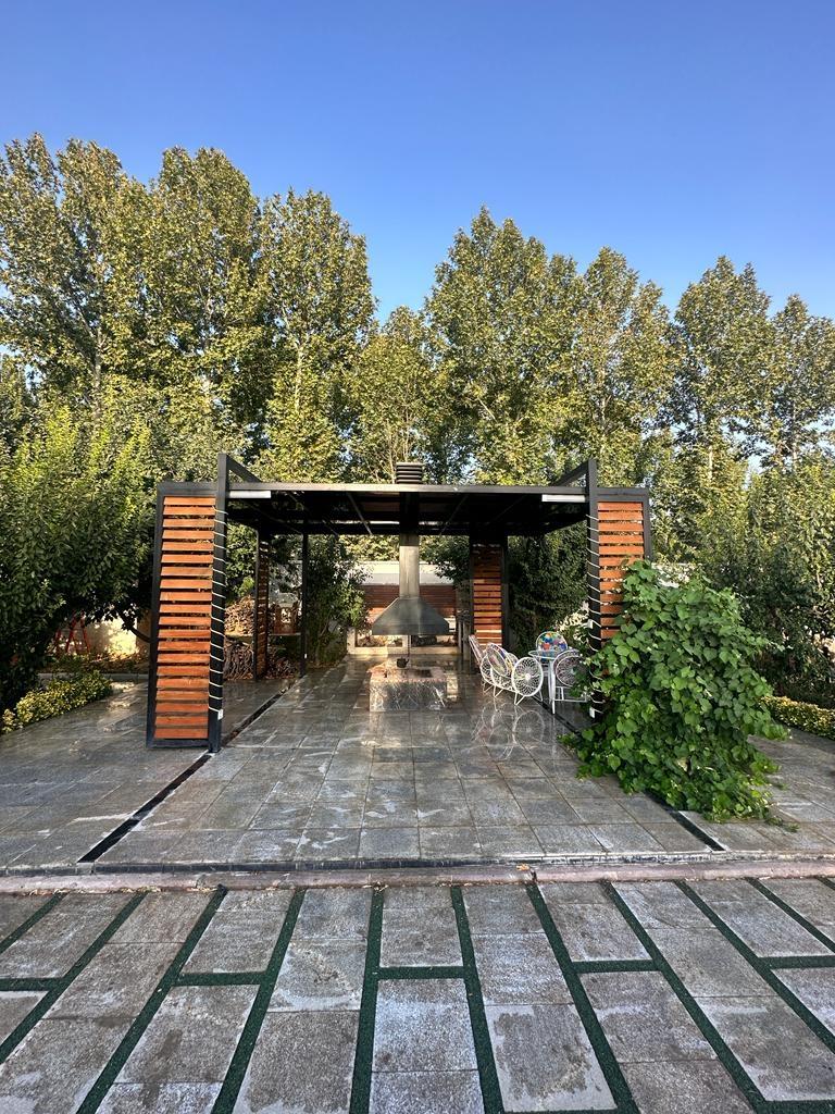 ویلا سه خوابه پرادو با استخر آبگرم