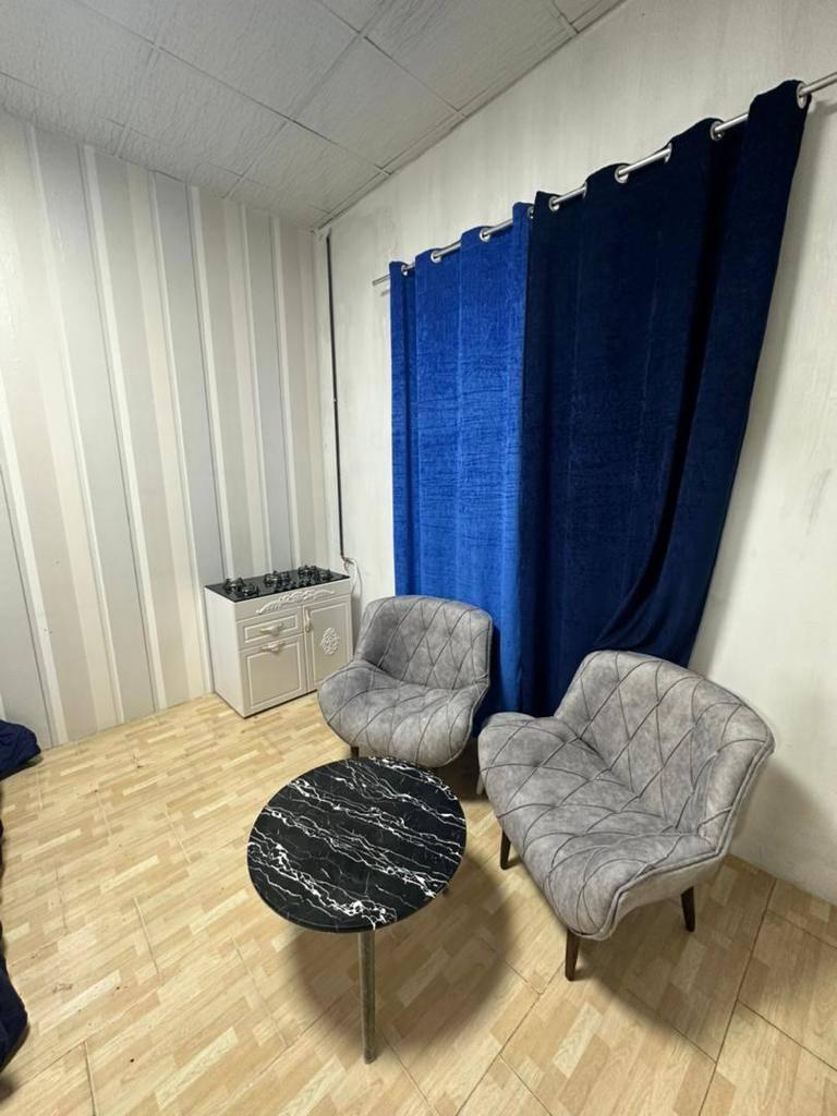 اجاره روزانه سوئیت نوساز نزدیک به دریاچه چیتگر