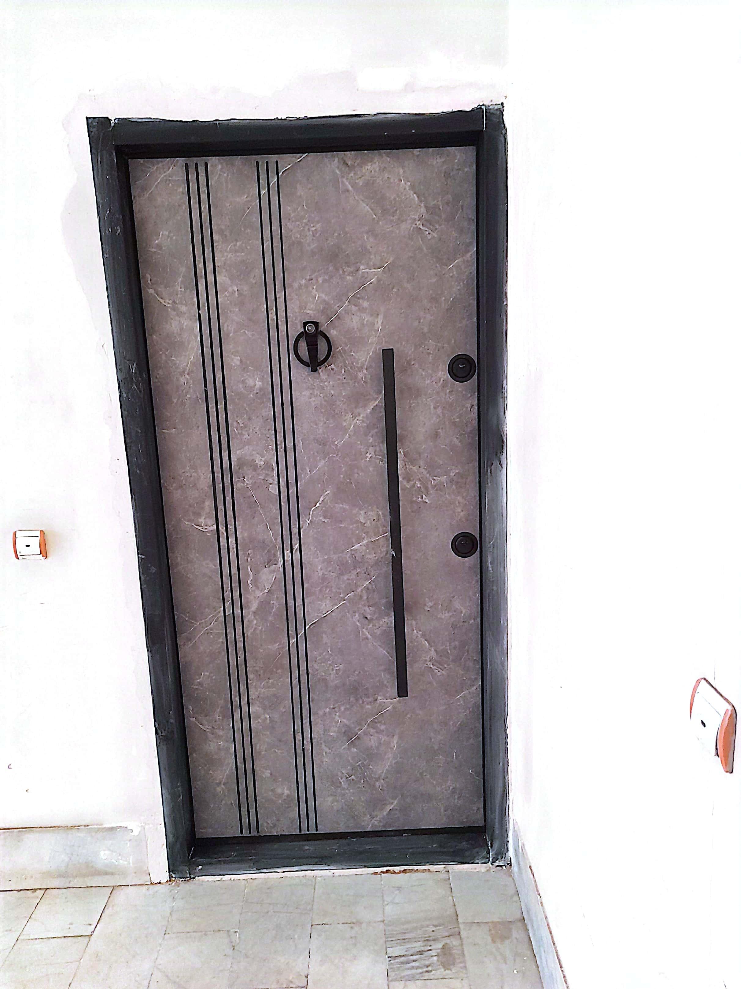 آپارتمان دو خواب نزدیک بازار جمهوری