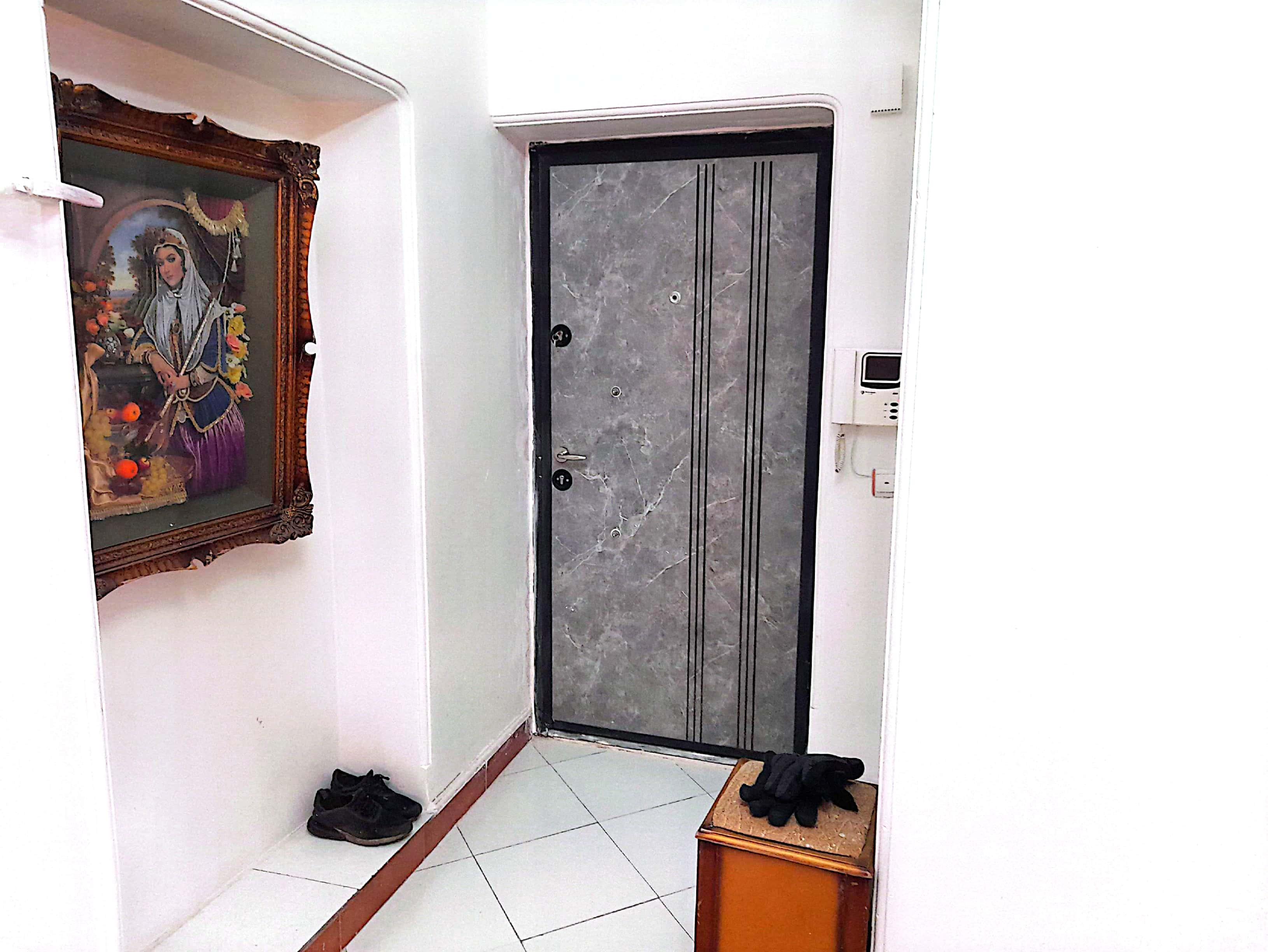 آپارتمان دو خواب نزدیک بازار جمهوری