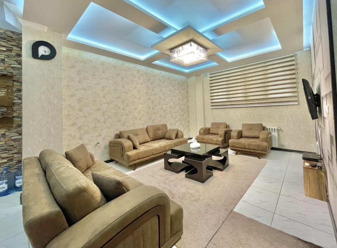 واحد لوکس دوخوابه در حافظیه شیراز