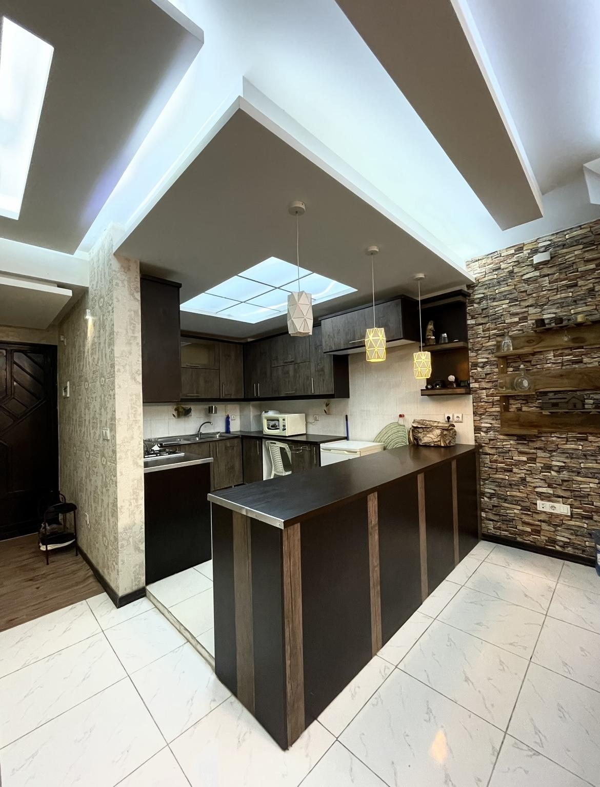 واحد لوکس دوخوابه در حافظیه شیراز