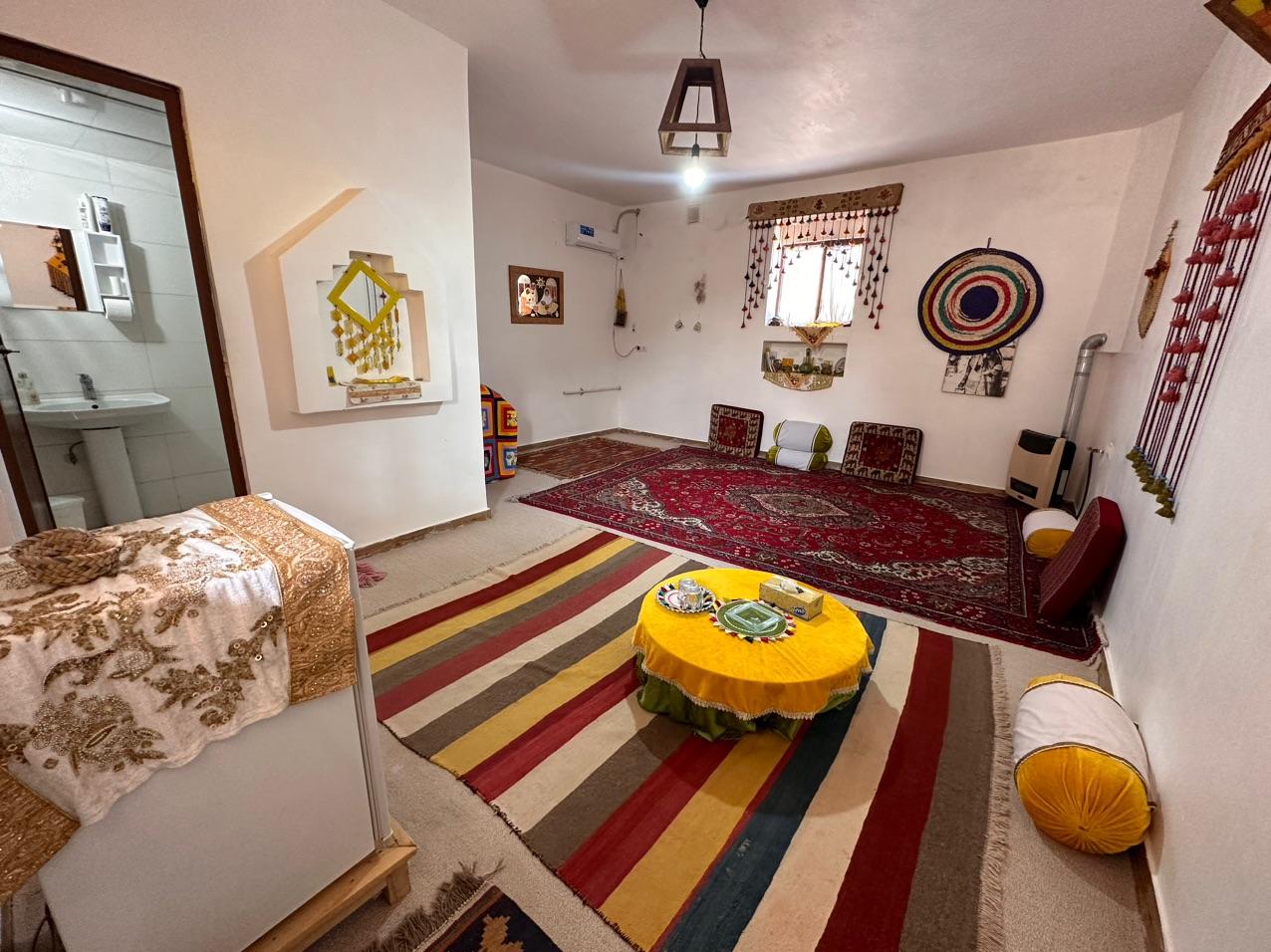 اقامتگاه بوم گردی تنگ چوگان در کازرون