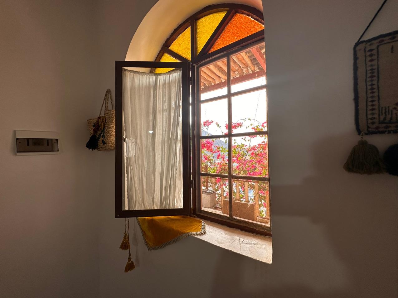 اقامتگاه بوم گردی تنگ چوگان در کازرون