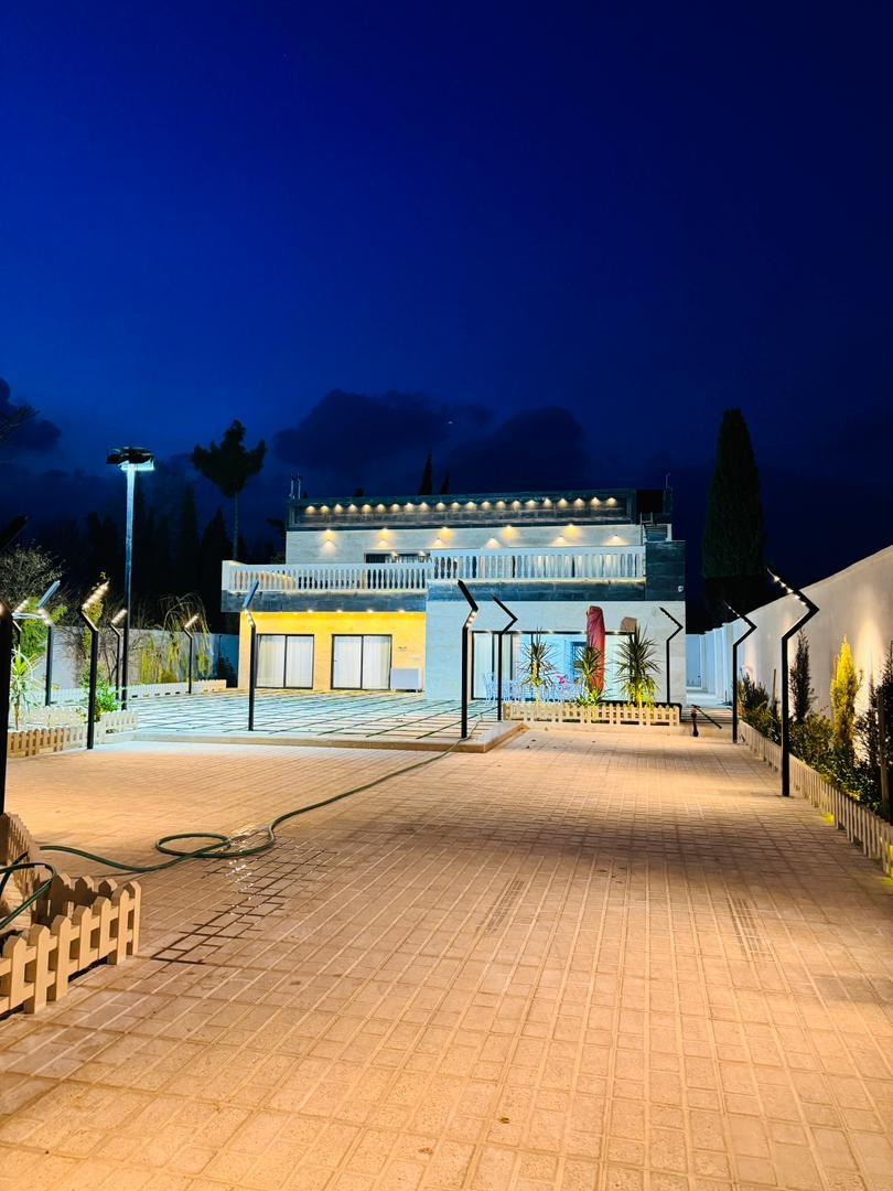 ویلای سه خوابه استخر آبگرم در شیراز