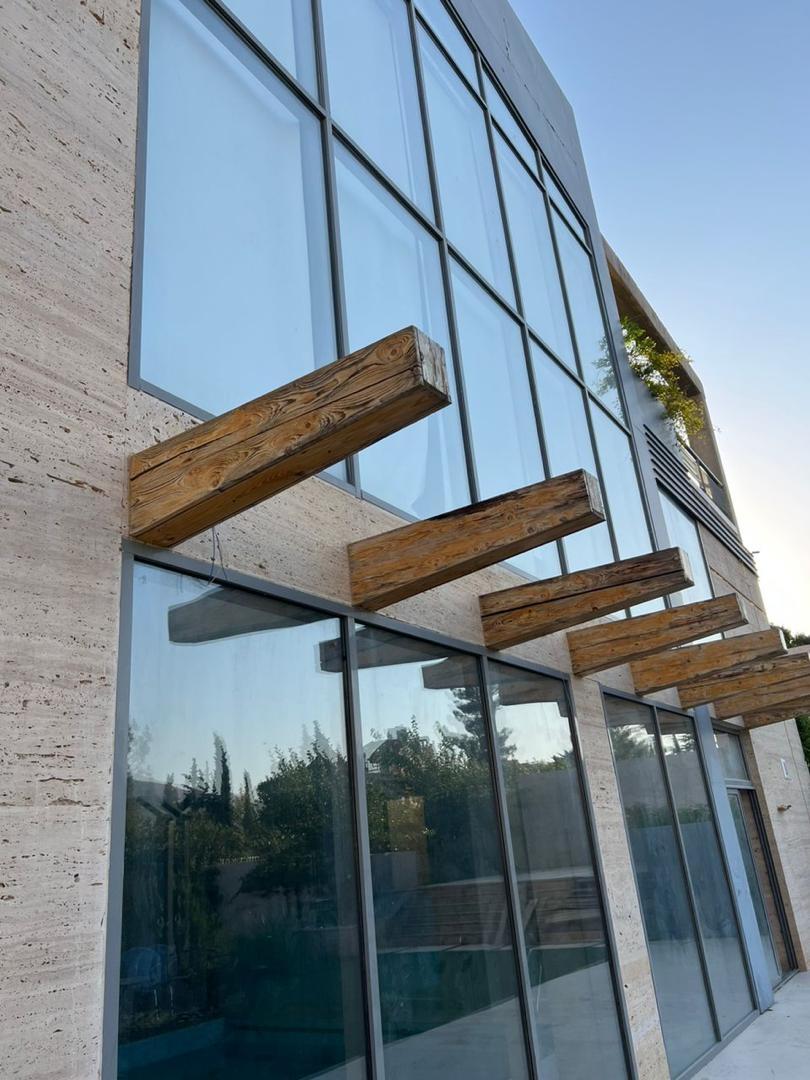 ویلای مدرن و لاکچری در شهرک صدرا