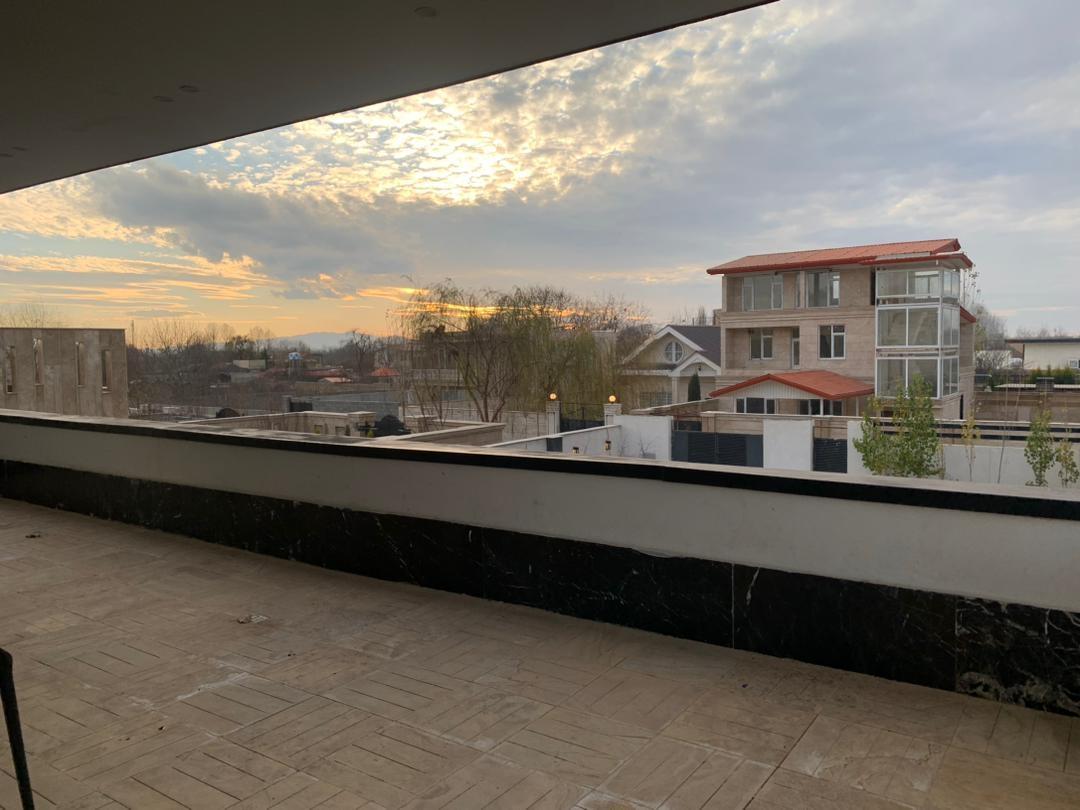 ویلا دوبلکس نورا با استخر سرپوشیده