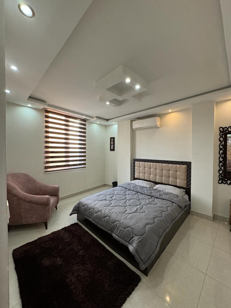 آپارتمان مبله دو خواب 90 متری در پاسداران