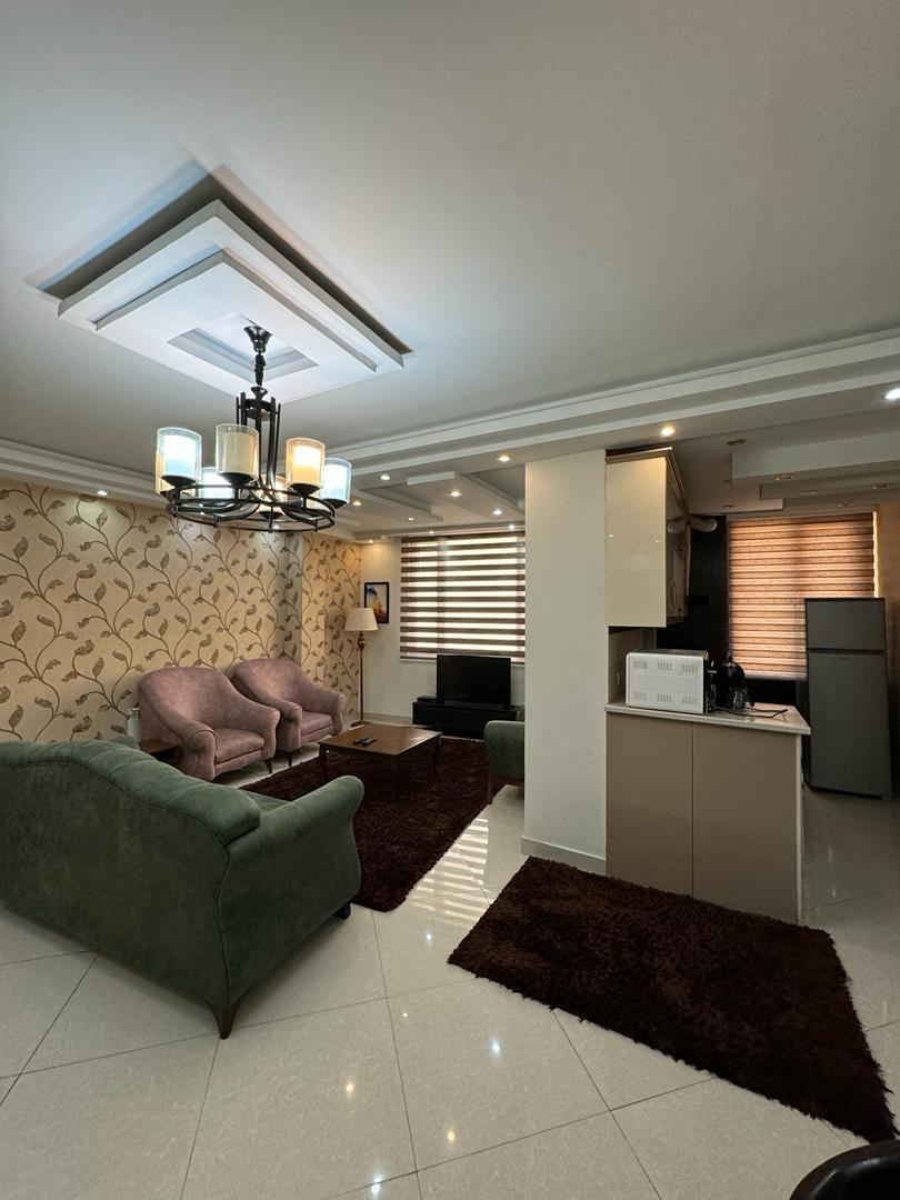 آپارتمان مبله دو خواب 90 متری در پاسداران