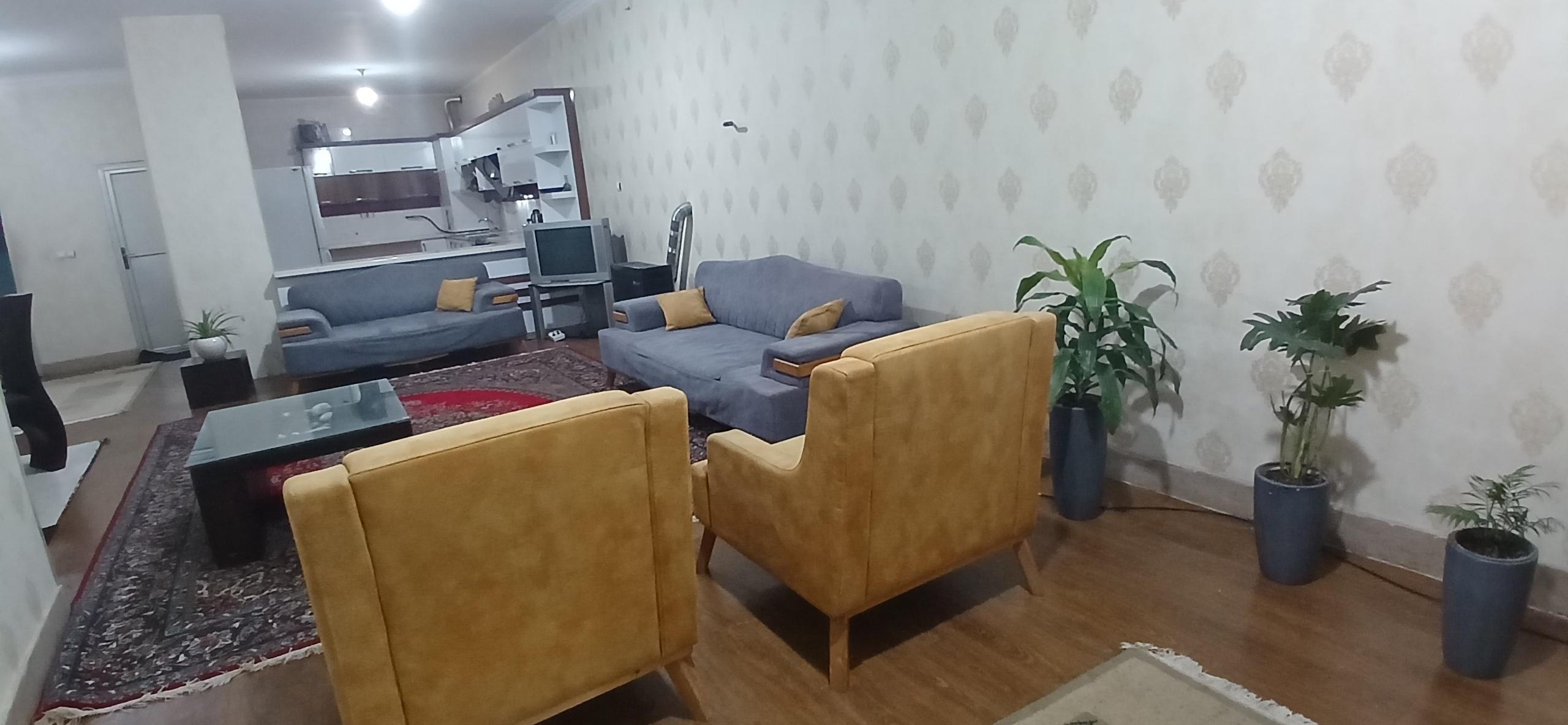 اجاره روزانه منزل ویلایی شهرک صدرا