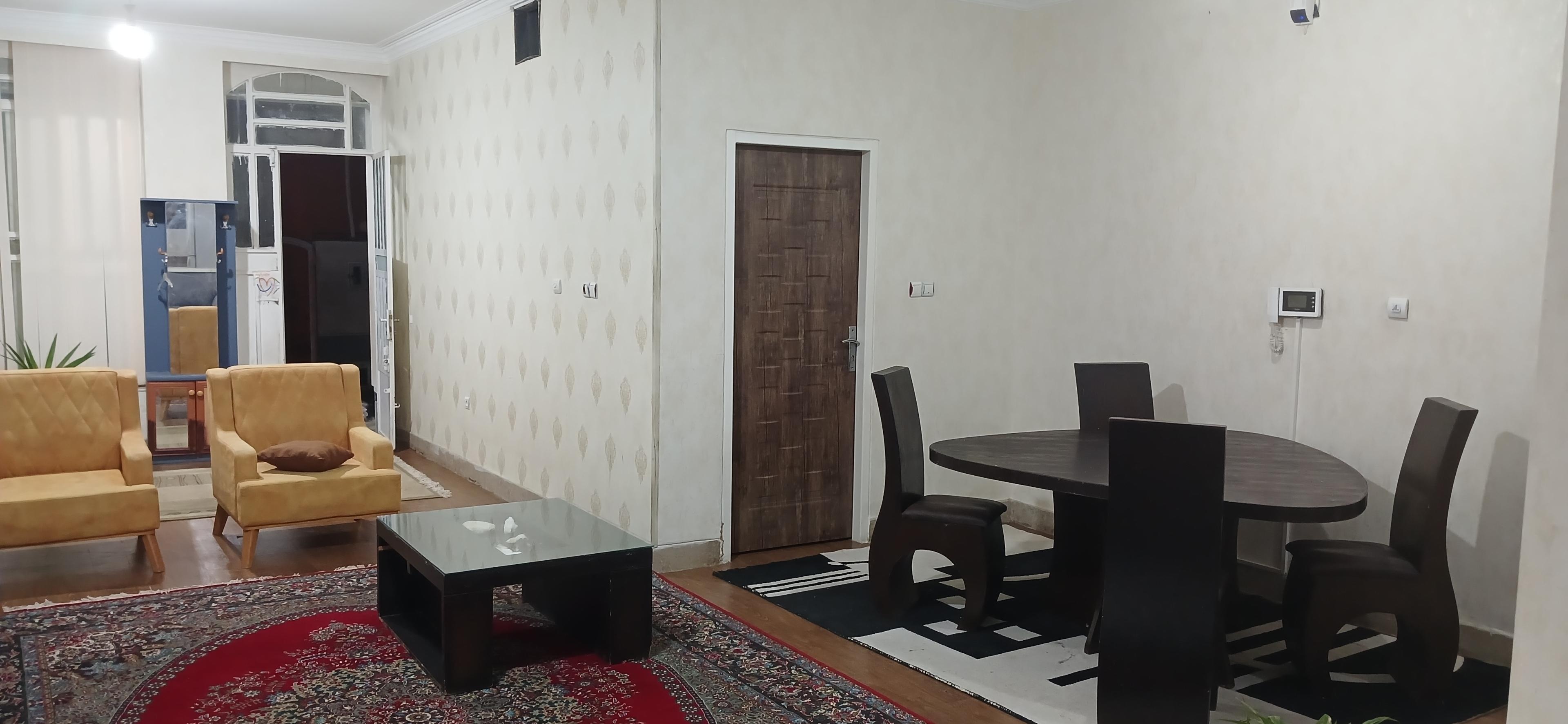 اجاره روزانه منزل ویلایی شهرک صدرا