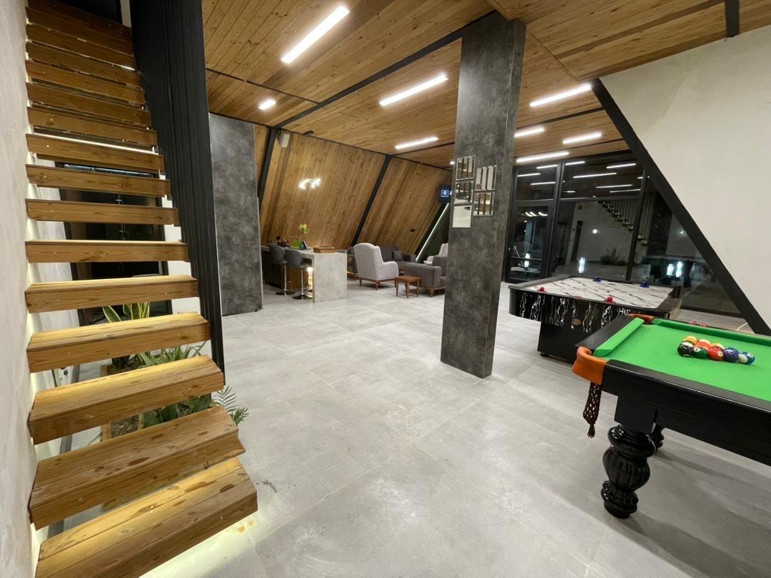 مجموعه ویلاهای آرامش 1 کلبه سوئیسی