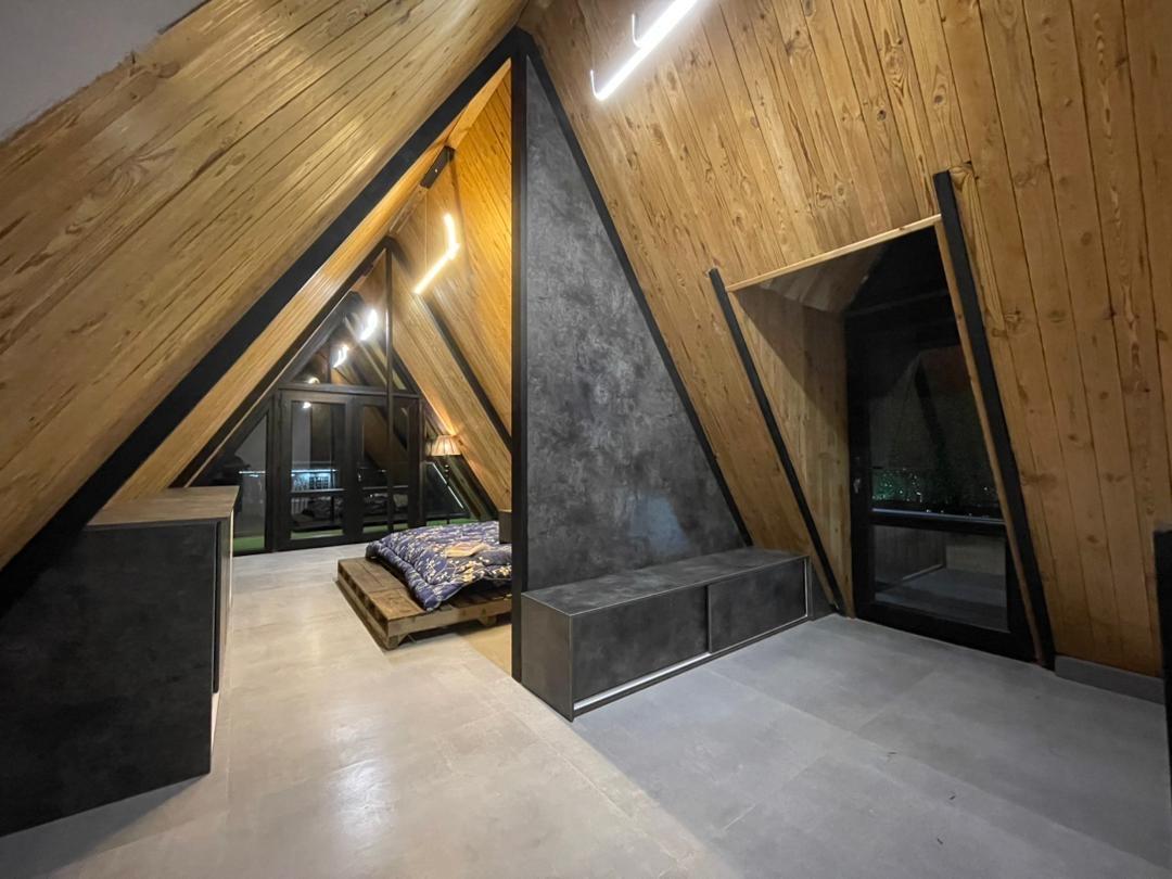 مجموعه ویلاهای آرامش 1 کلبه سوئیسی