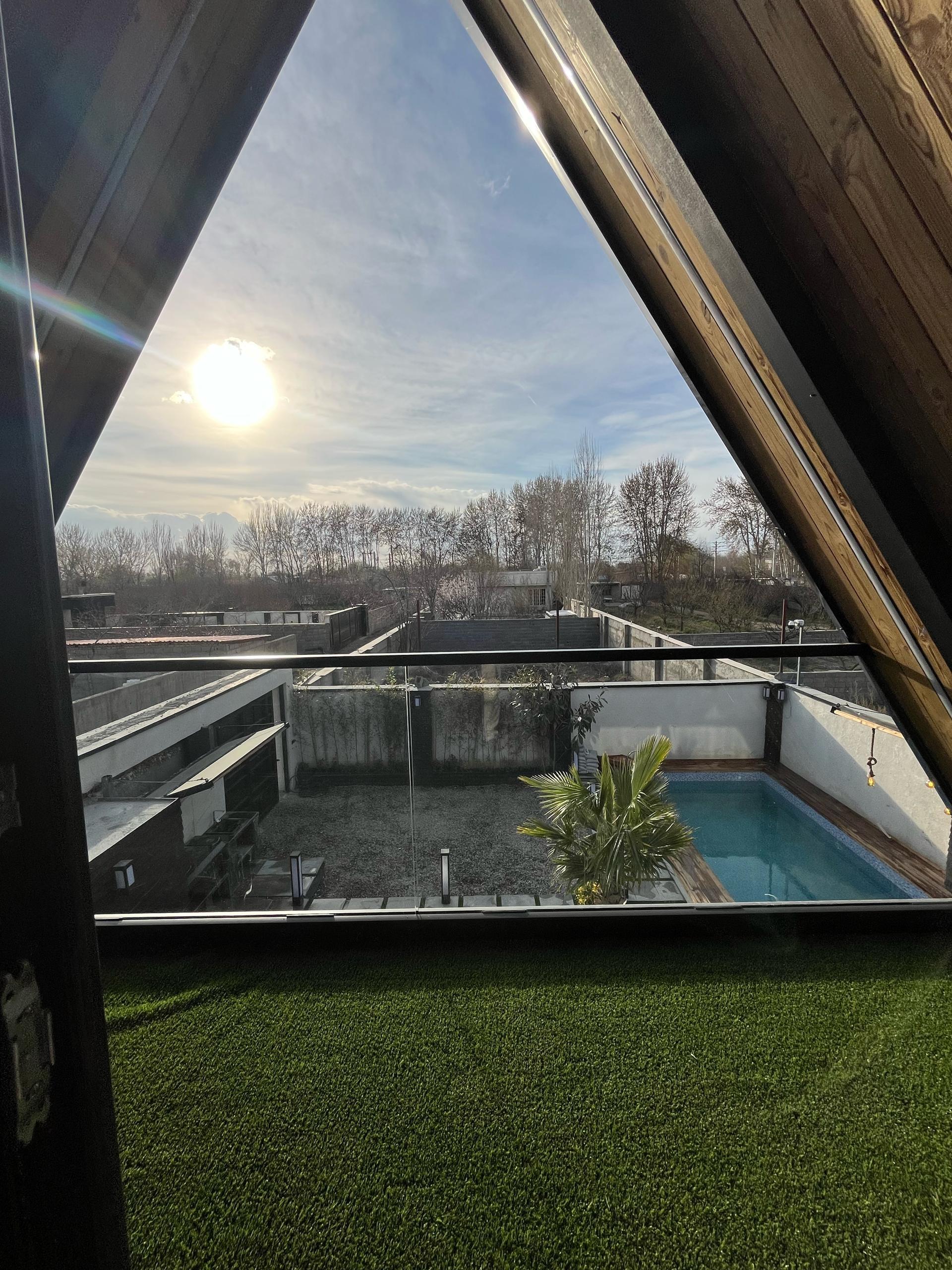 مجموعه ویلاهای آرامش 1 کلبه سوئیسی