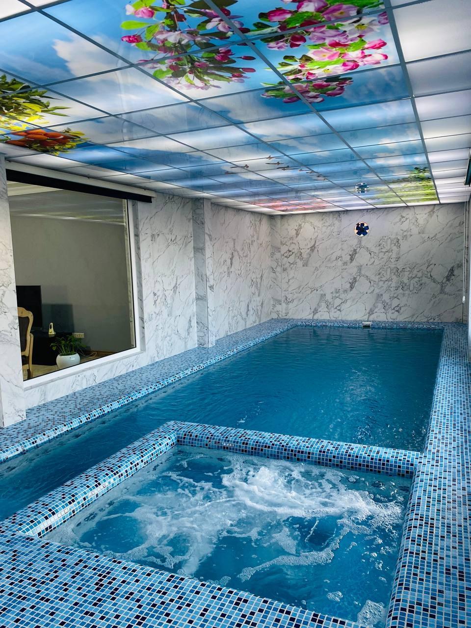 استخر آبگرم و جکوزی با وای فای رایگان