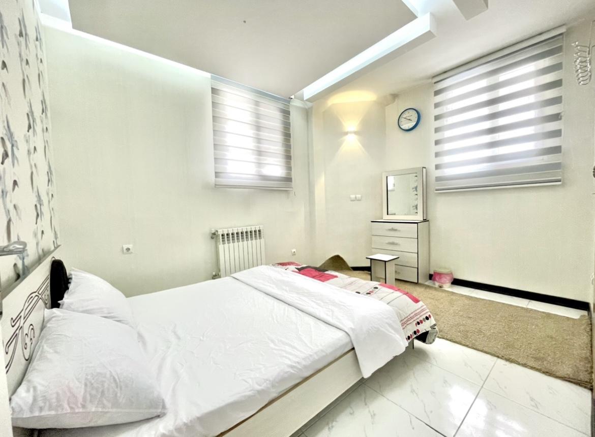 واحد لوکس دوخوابه در حافظیه شیراز