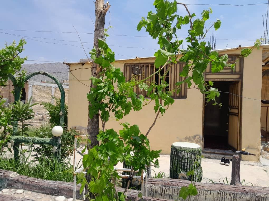 اقامتگاه بومگردی بابر سالار در نورآباد ممسنی