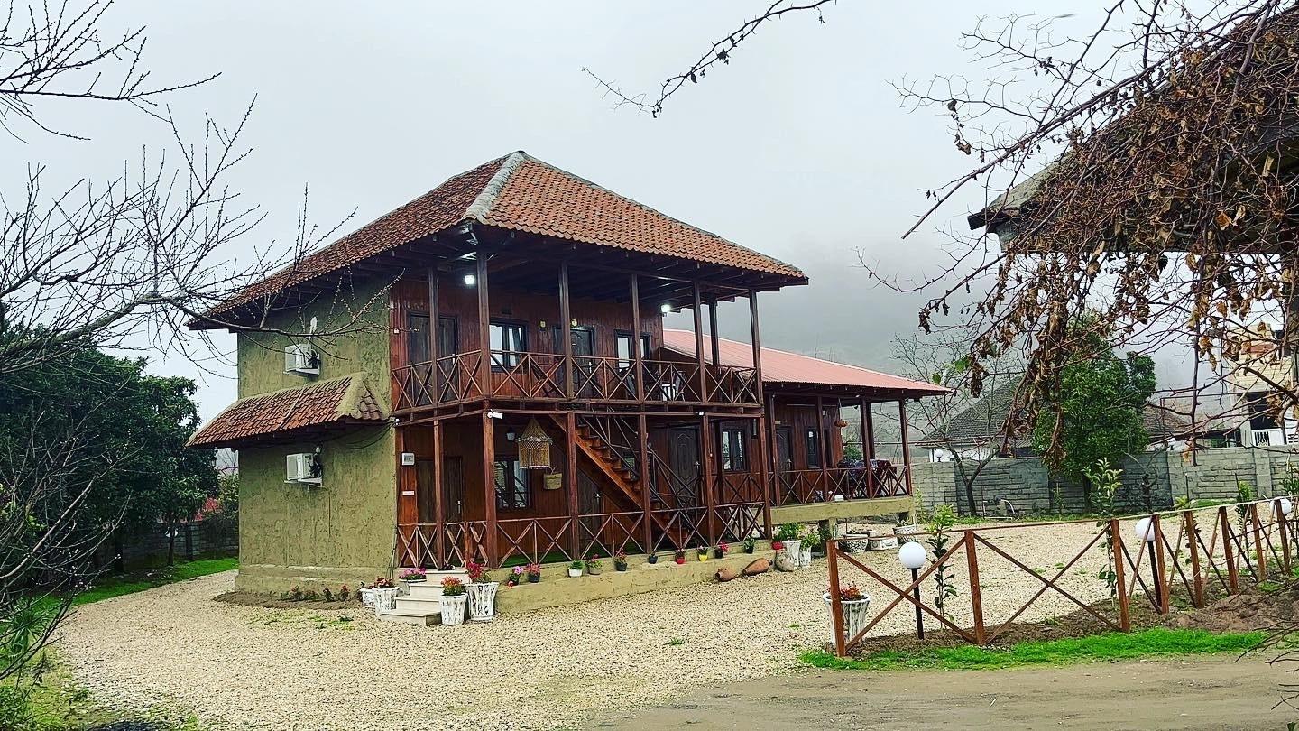 اقامتگاه بومگردی علی بابا چوبر تالش واحد 2