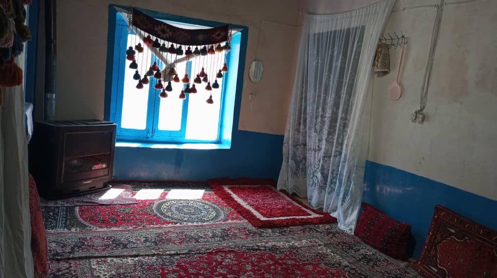 اقامتگاه سرای خورشید کلات نادر چهارراه