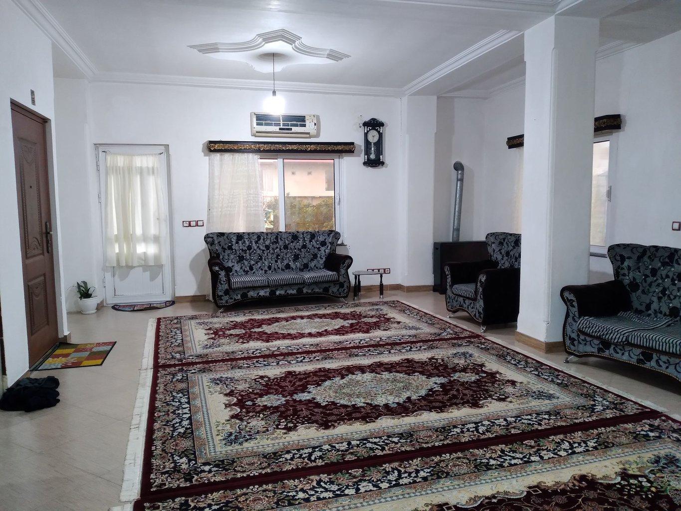 ویلای روستایی نزدیک به رستوران خاور خانم