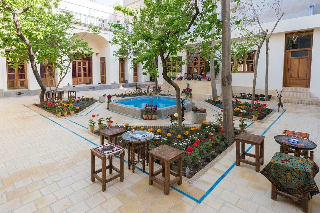 اجاره خانه بوم گردی ماه بیبی - اتاق 2