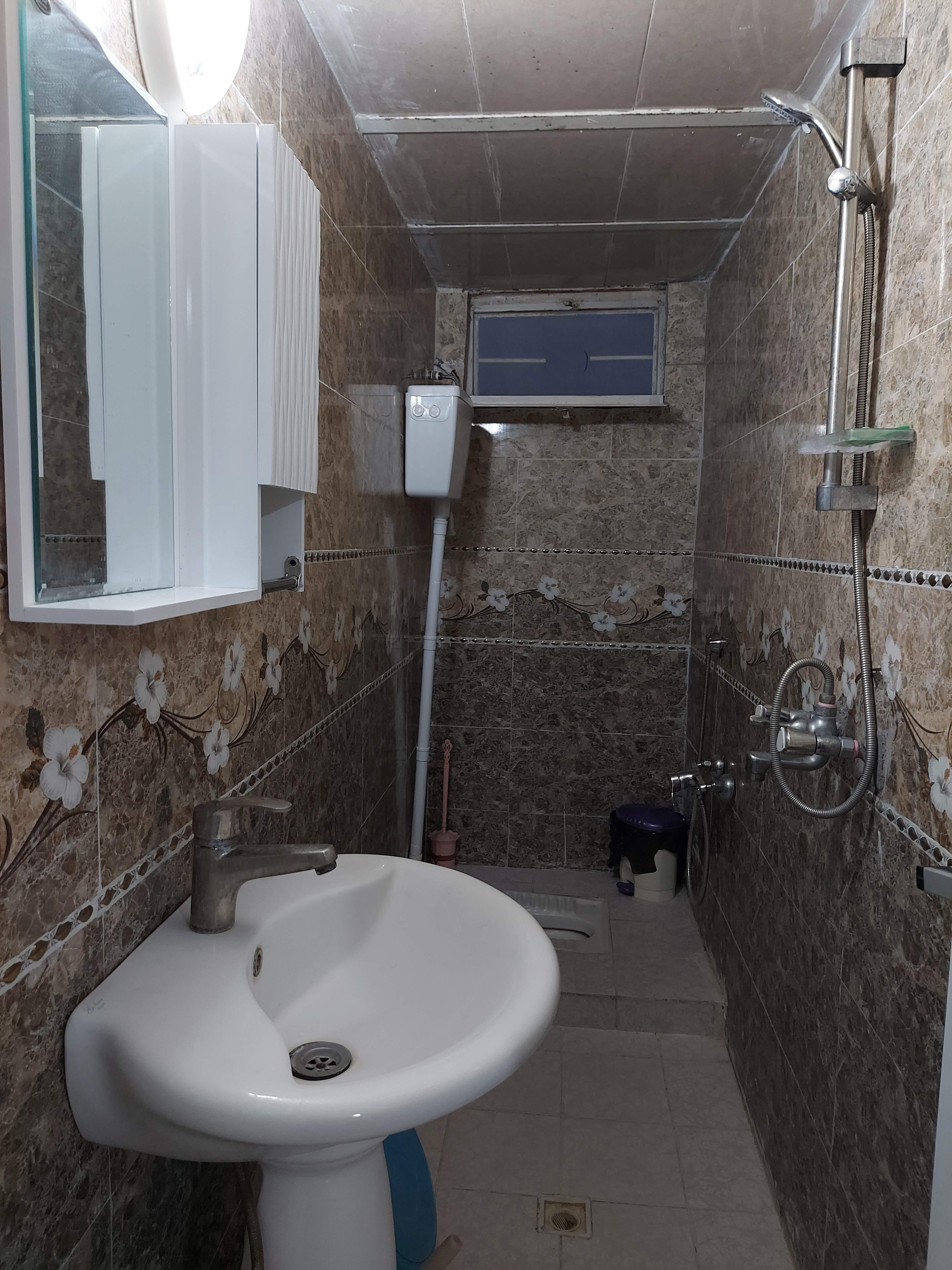 سوئیت 50 متری تمیز در پودنک شیراز