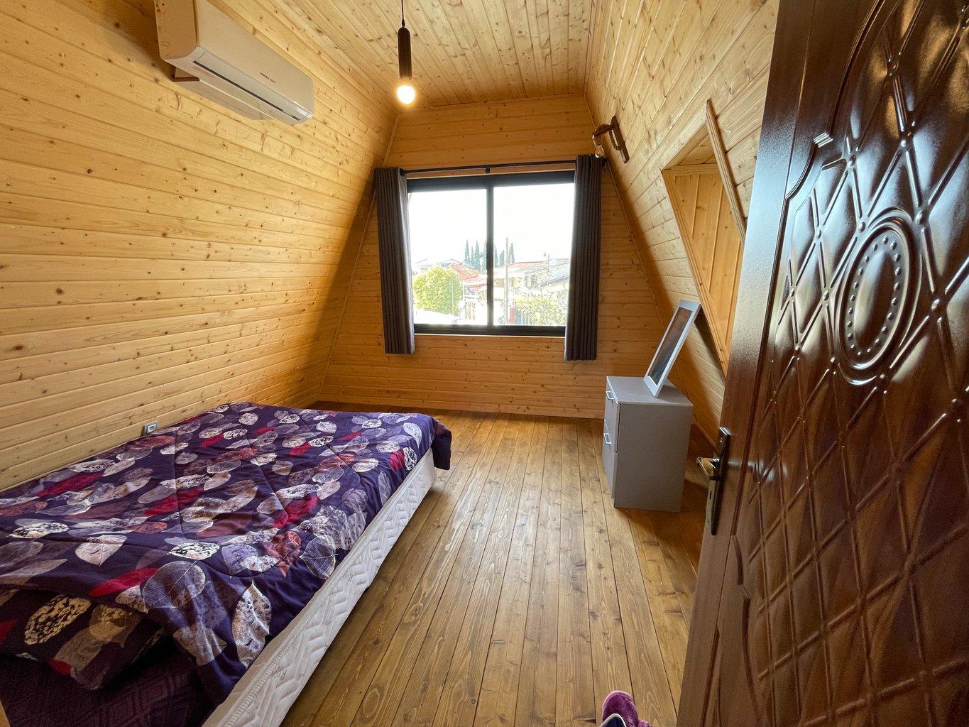 کلبه دوخوابه استخردار آبگرم ژولیِت