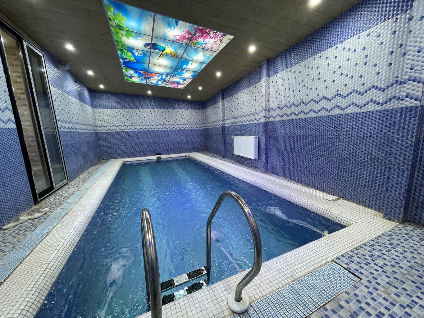 کلبه دوخوابه استخردار آبگرم ژولیِت