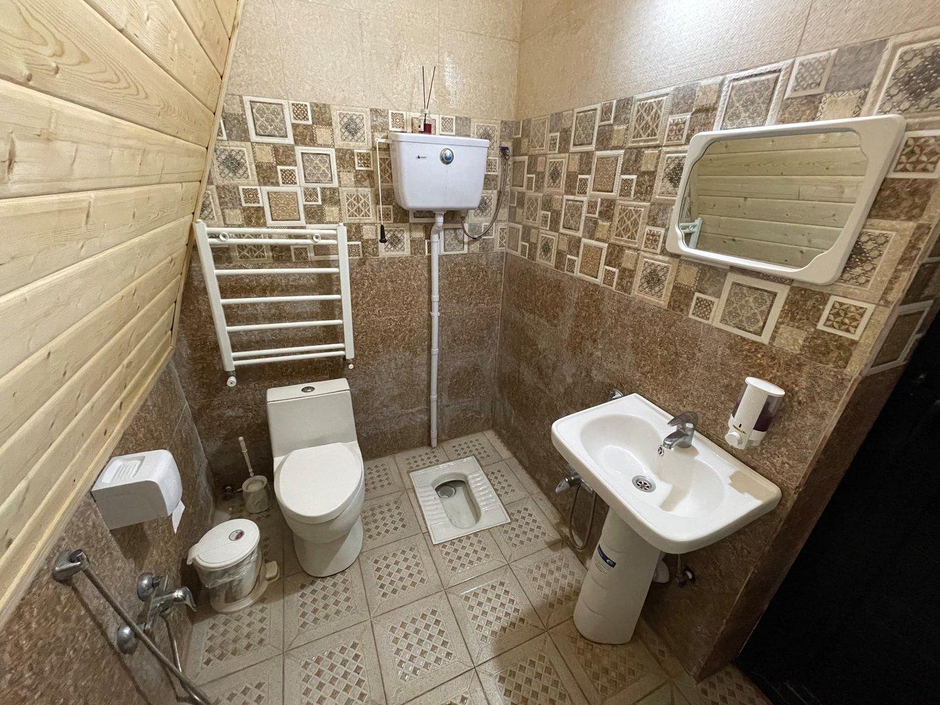 کلبه دوخوابه استخردار آبگرم رومئو