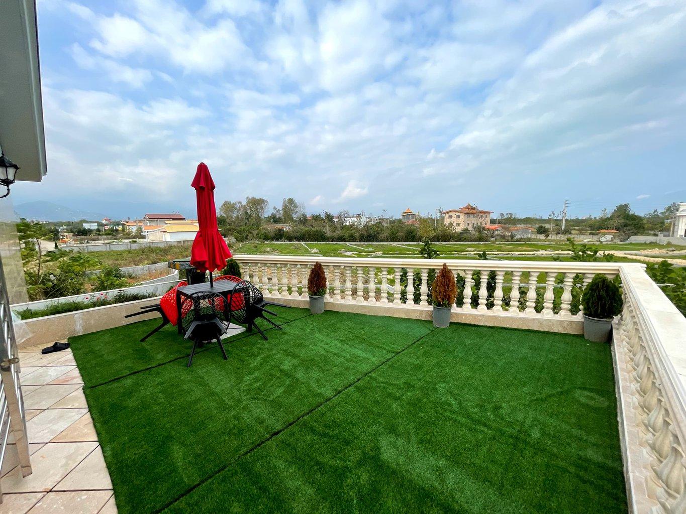 ویلا سه خوابه استخردار جنگلی یانا